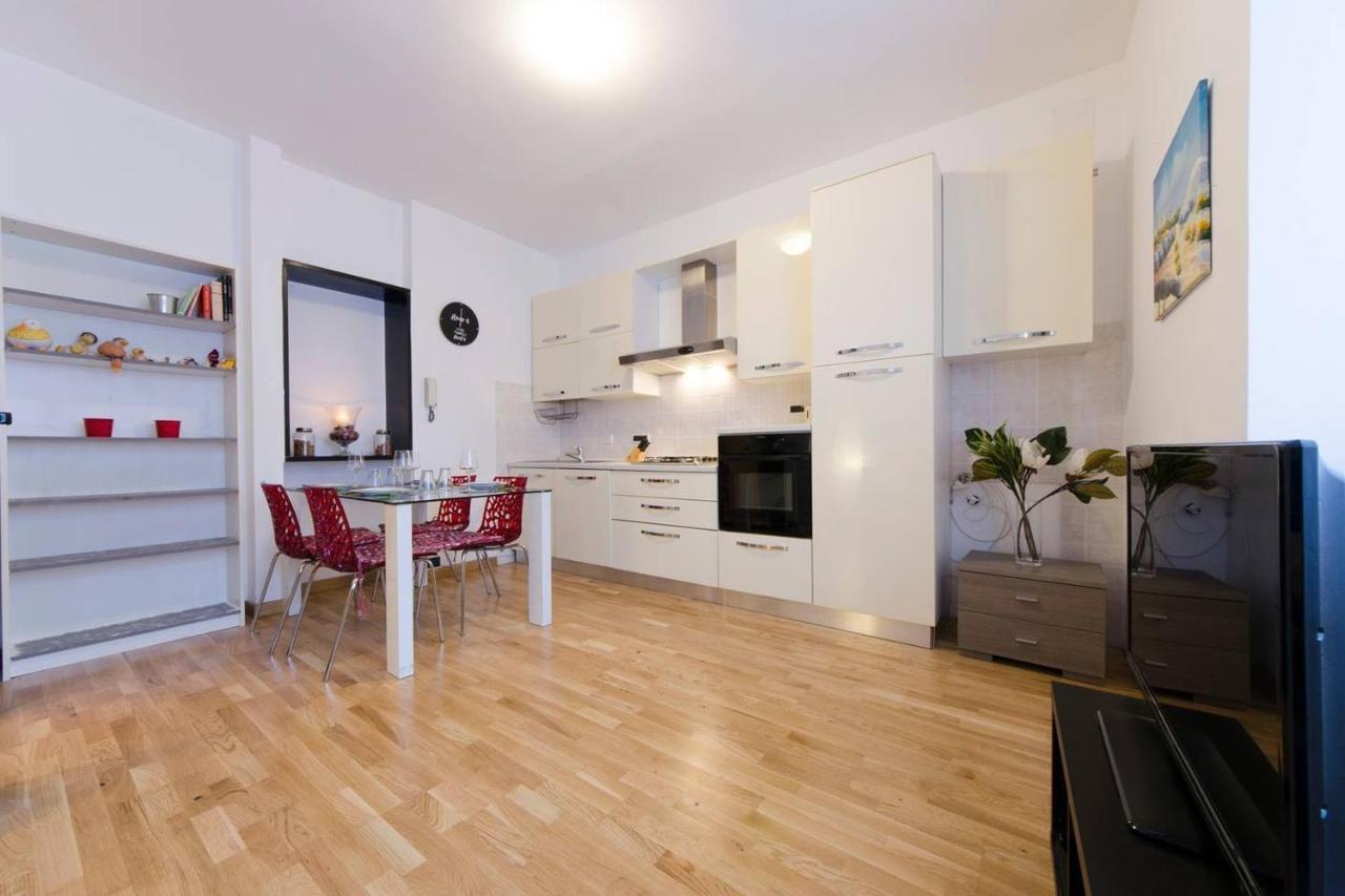 Altido Elegant 1 Bedroom Apt Moments From The Sea 제노바 외부 사진